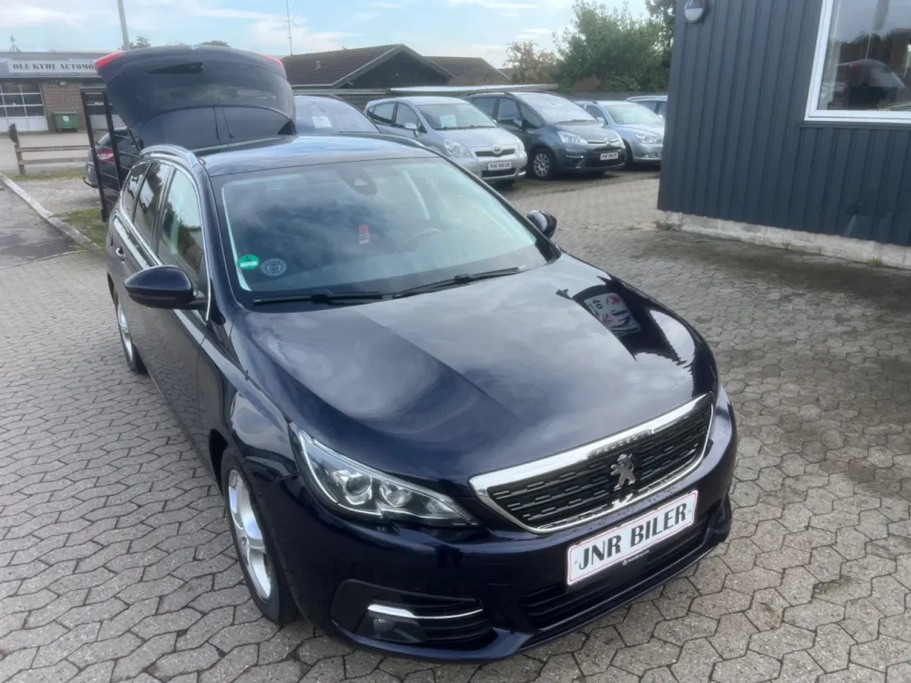 Billede 3 - Peugeot 308 1,5 BlueHDi 130 Selection Sky SW