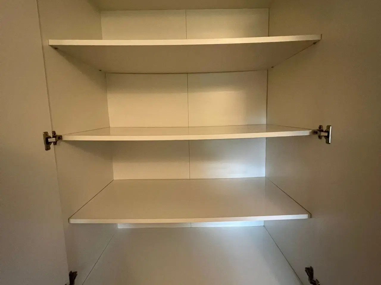 Billede 6 - JYSK Double Mirrored Wardrobe with shelves