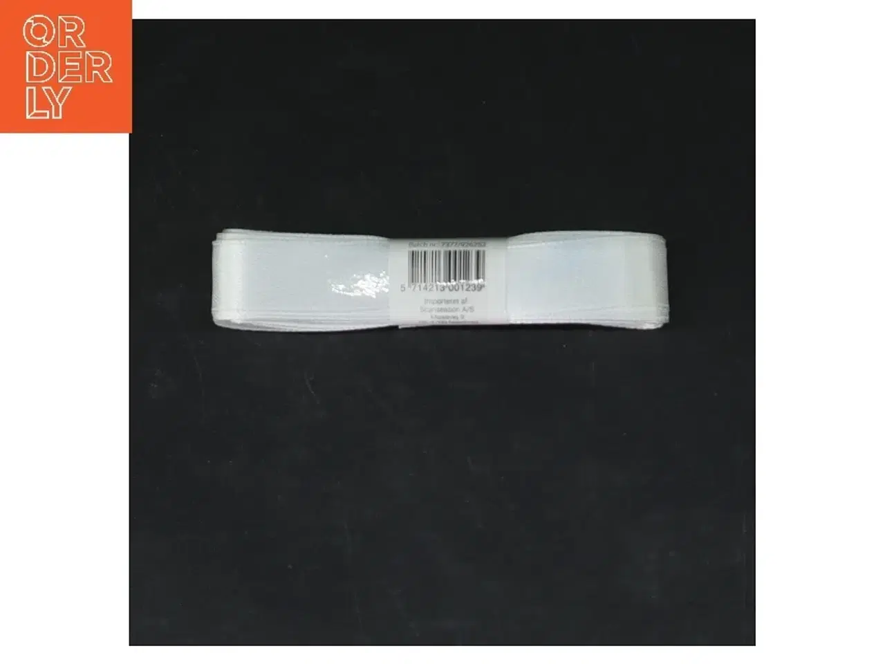 Billede 3 - Hvidt satinbånd (str. 7 m x 1,5 cm)