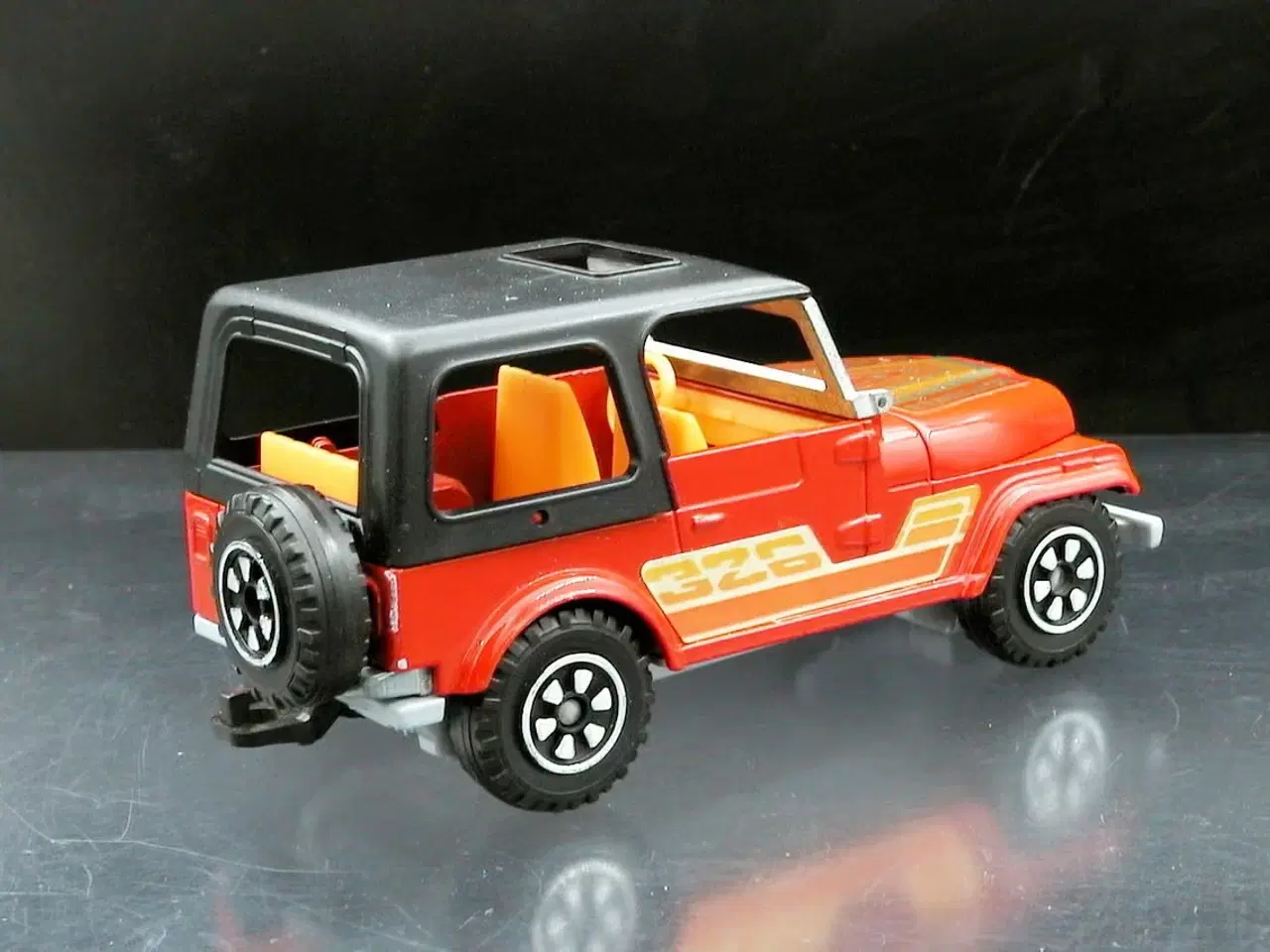 Billede 2 - Majorette JEEP 132 modelbil