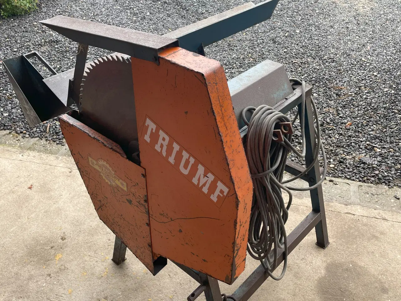 Billede 3 - TRIUMF Brændesav 380 volt