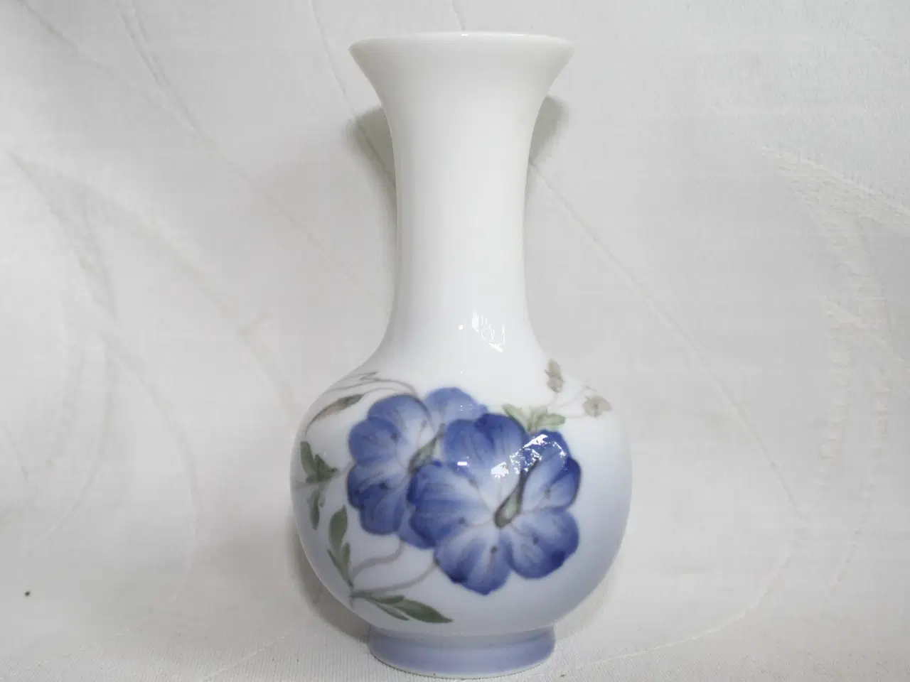 Billede 9 - Vase med blå snerler fra Royal Copenhagen