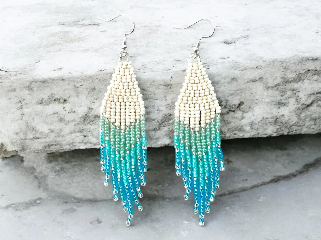 Billede 2 - Grønlandske øreringe, håndlavede 