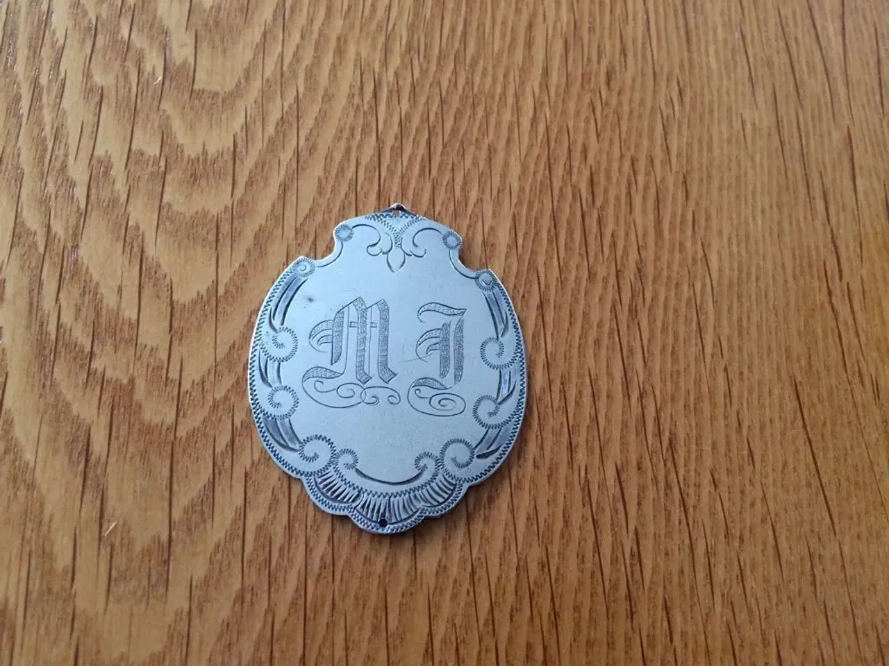 Billede 1 - frakkemærke