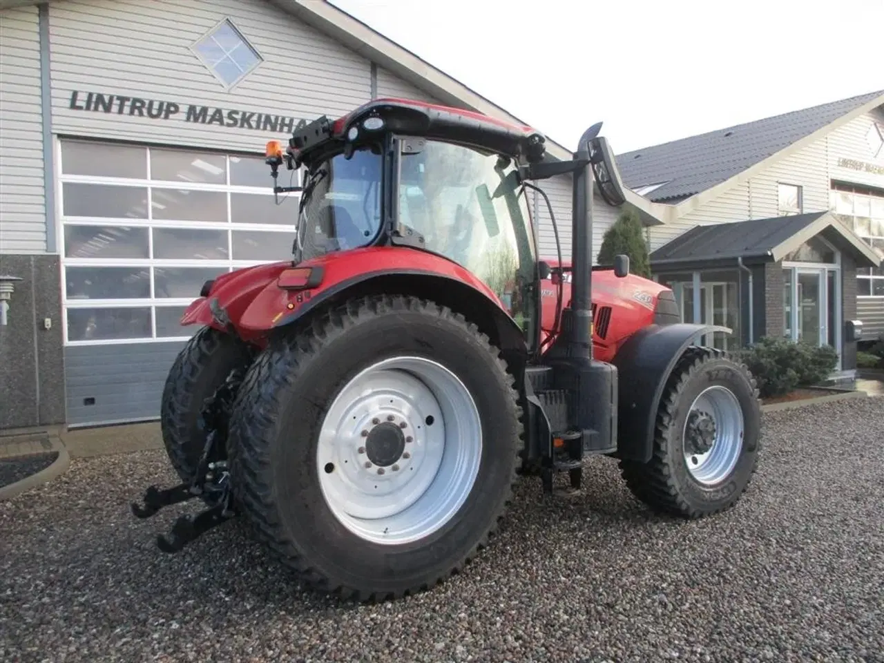 Billede 11 - Case IH Puma 240 CVX  Luftanlæg, affjedret foraksel og affjedret kabine. CVXDrive