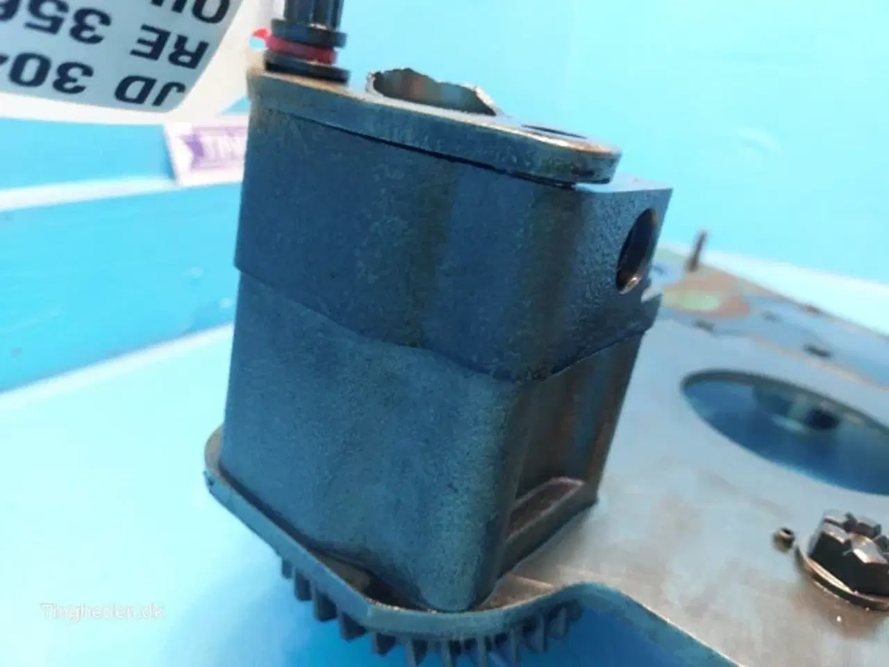 Billede 12 - John Deere 3040 Oliepumpe RE35685