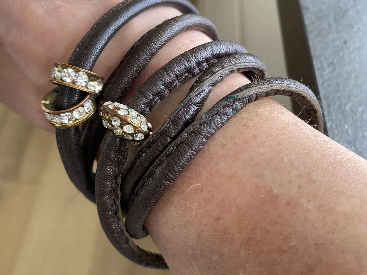 Billede 1 - Læder armbånd 