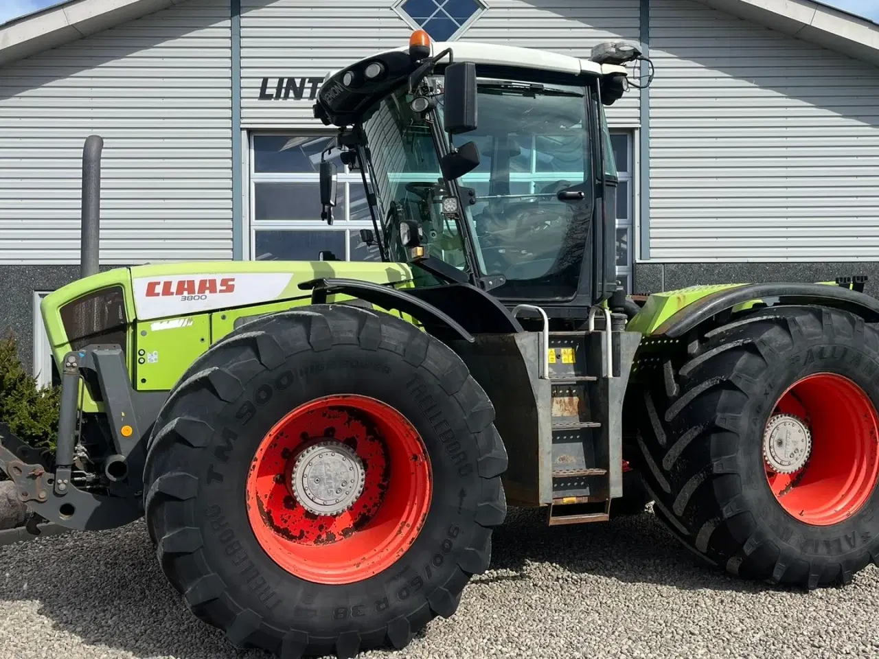 Billede 1 - CLAAS XERION 3800 Med frontlift