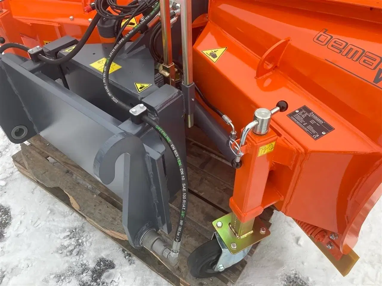 Billede 13 - Bema Bema V800 Sneplov Ophæng for Weidemann med hy.koblinger