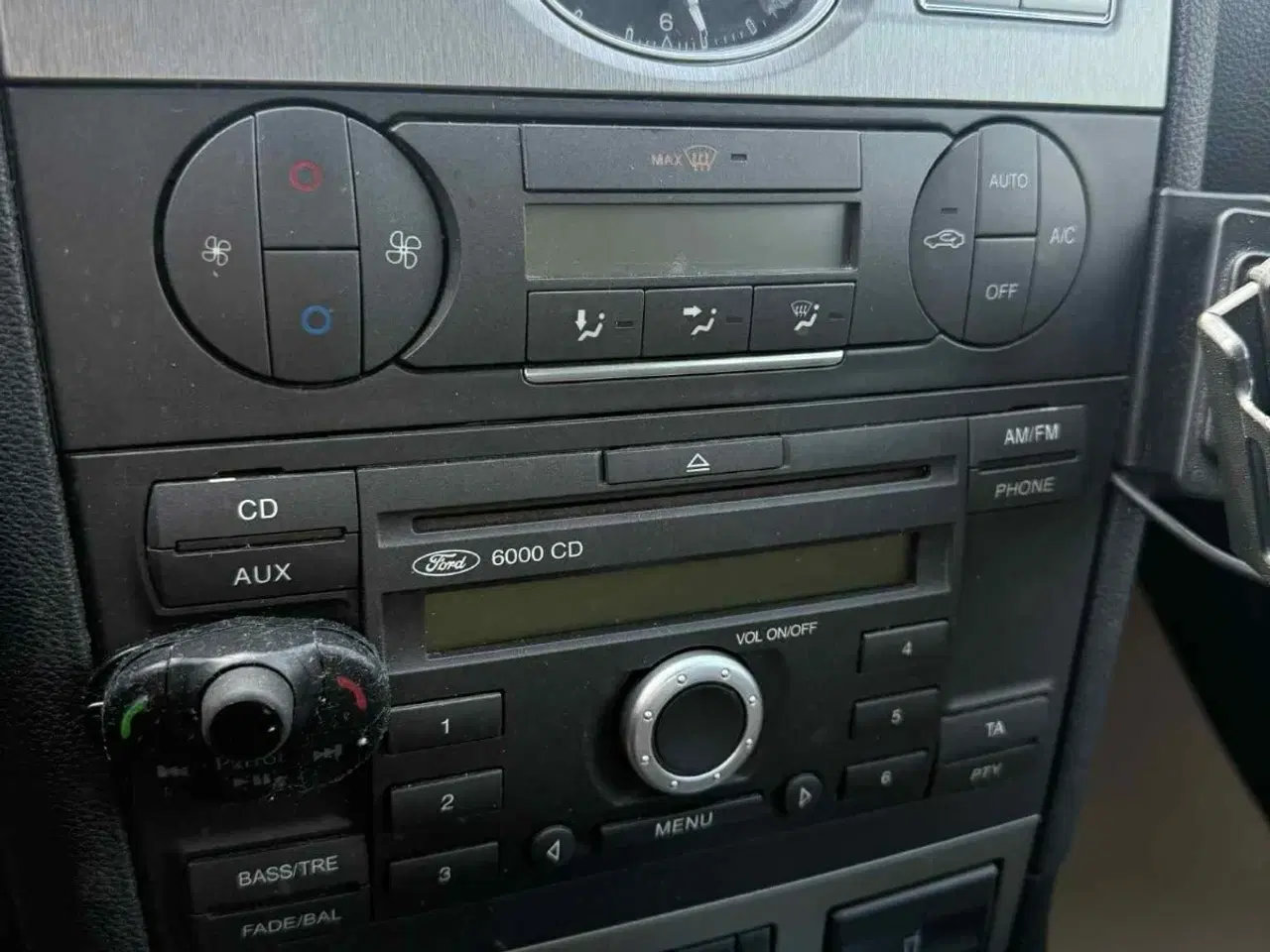 Billede 8 - Ford Mondeo 1,8 125 Ambiente