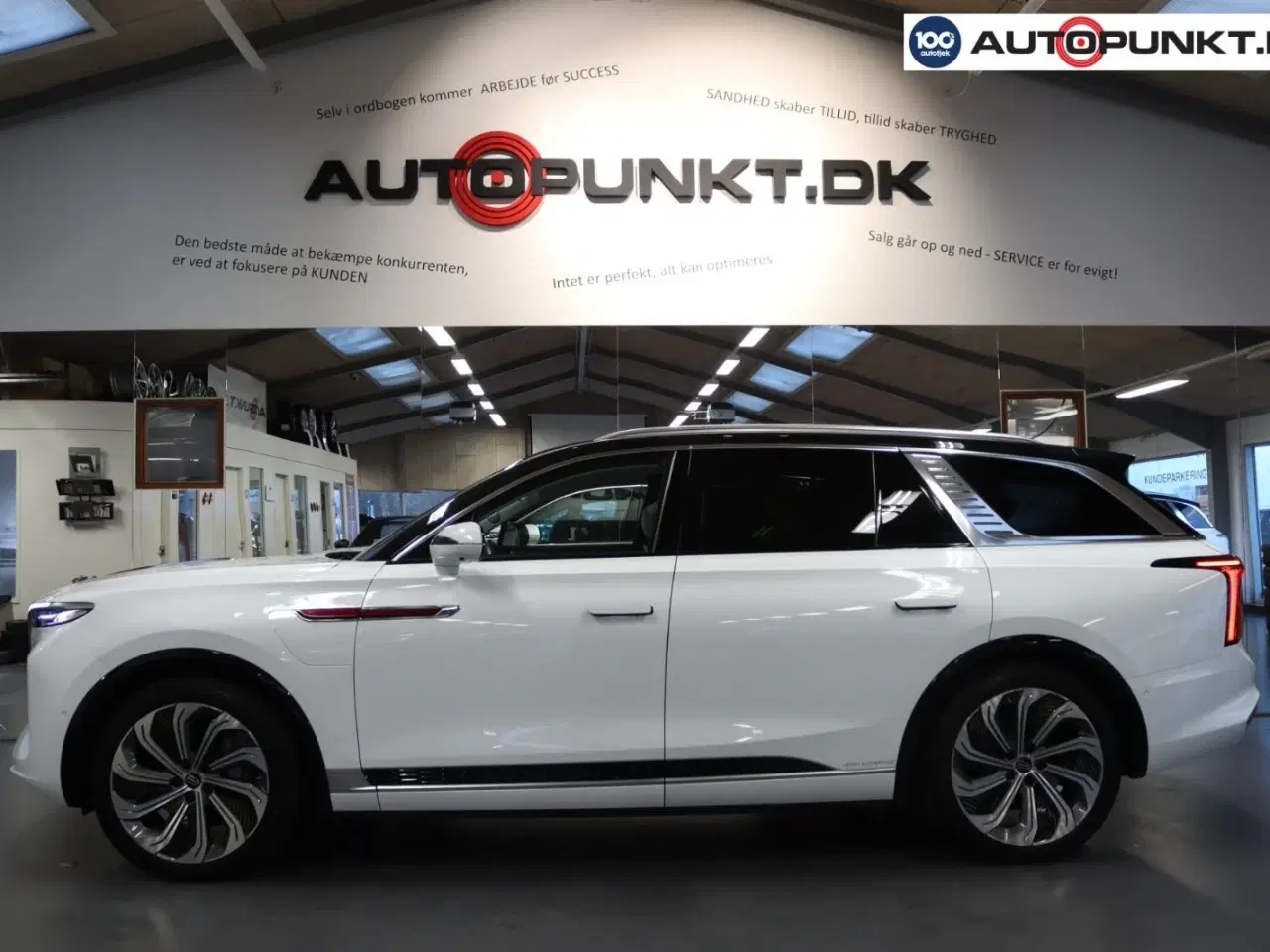 Billede 3 - Hongqi E-HS9 120 Exclusive+