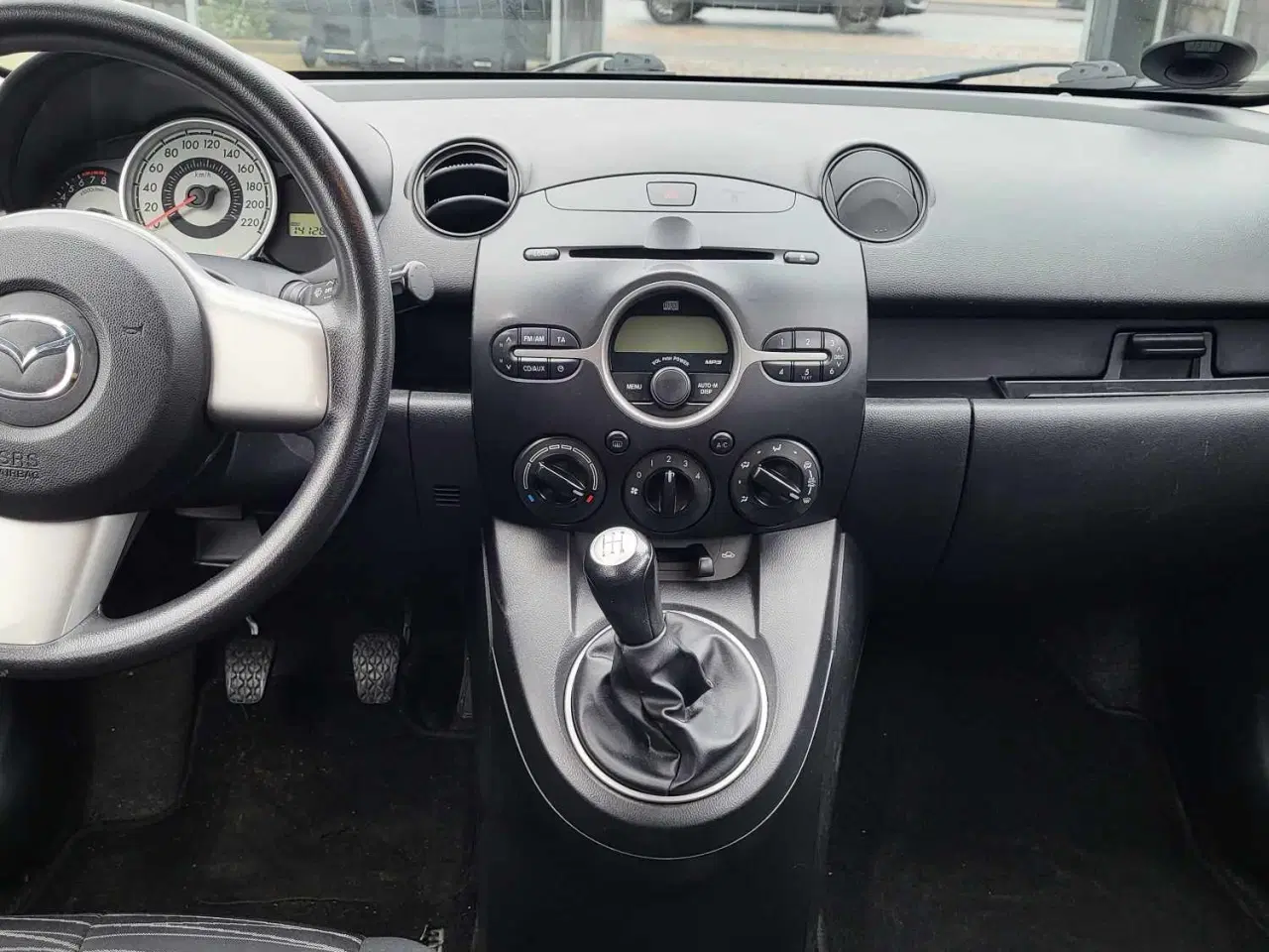 Billede 11 - Mazda 2 1,3 2009 Lavt KM.tal