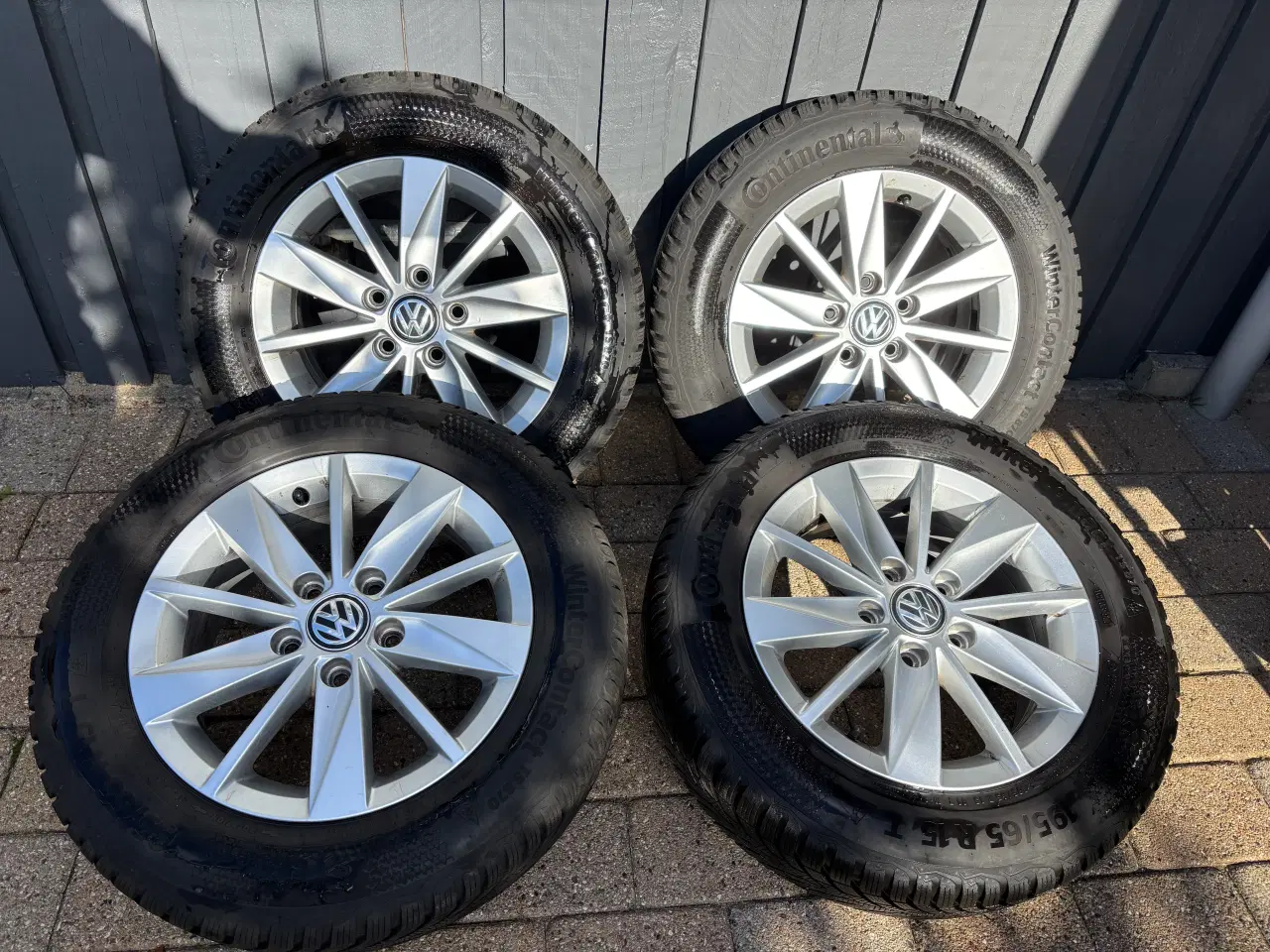 Billede 1 - GOLF Vll - Vinterhjul. Continental-Dæk 195/65 R15 