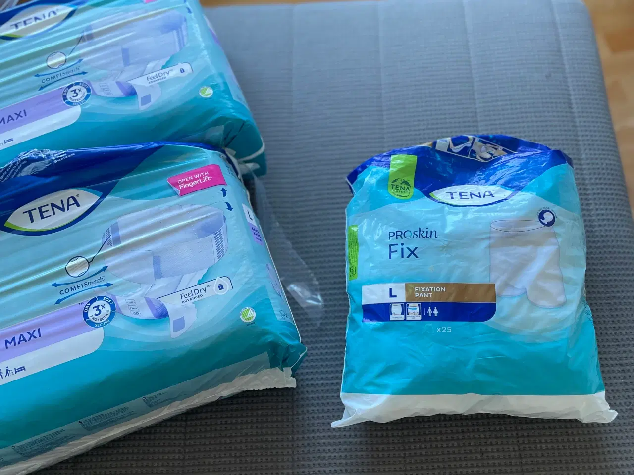 Billede 1 - Bleer og trusser til ældre