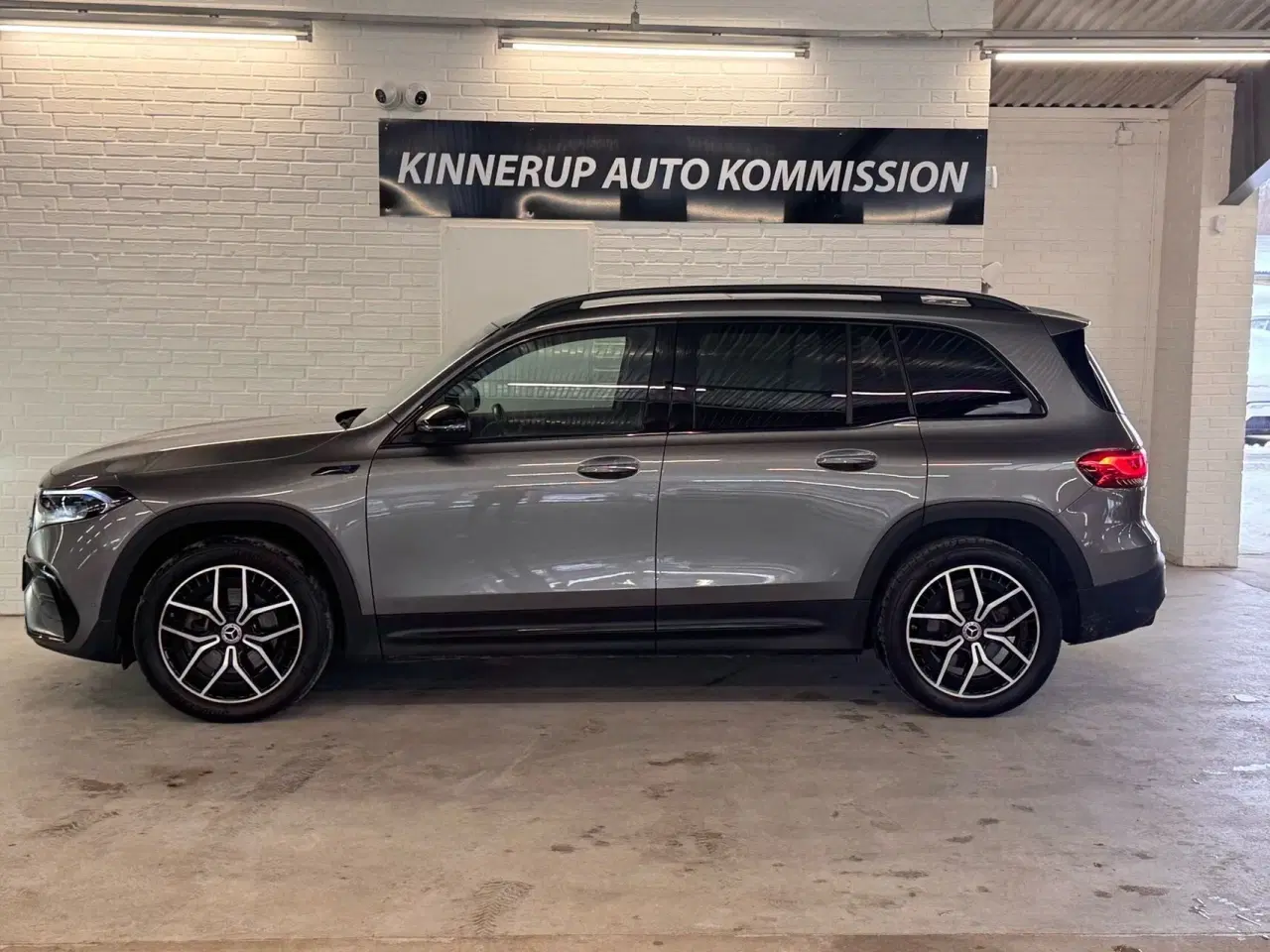 Billede 2 - Mercedes-Benz EQB 300 EL AMG Line 4Matic 228HK 5d Aut.