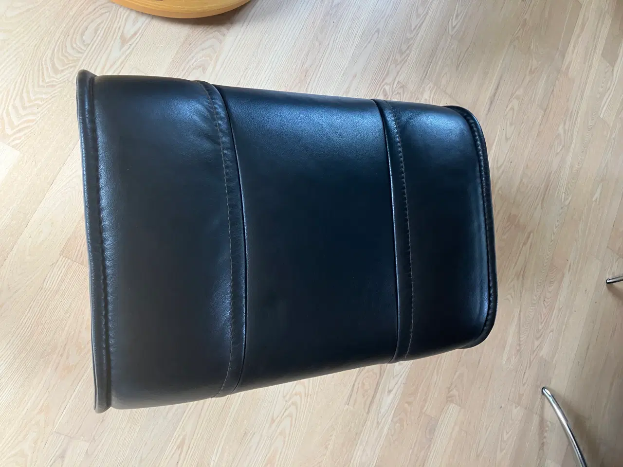 Billede 5 - Stressless stol med fodskammel