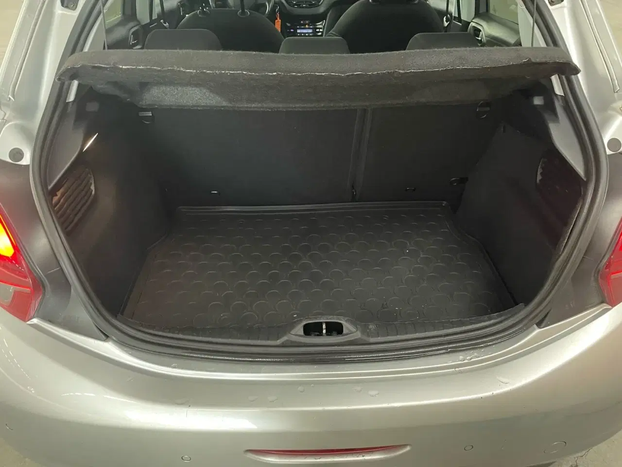 Billede 10 - Peugeot 208 1,6 BlueHDi Desire Sky 100HK 5d