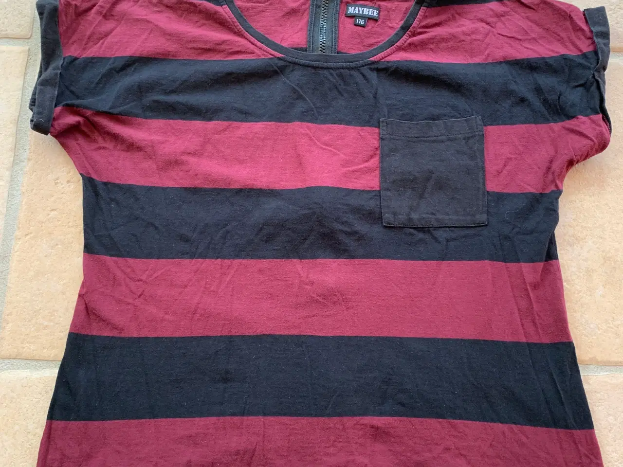 Billede 1 - Maybee T-shirt str.176