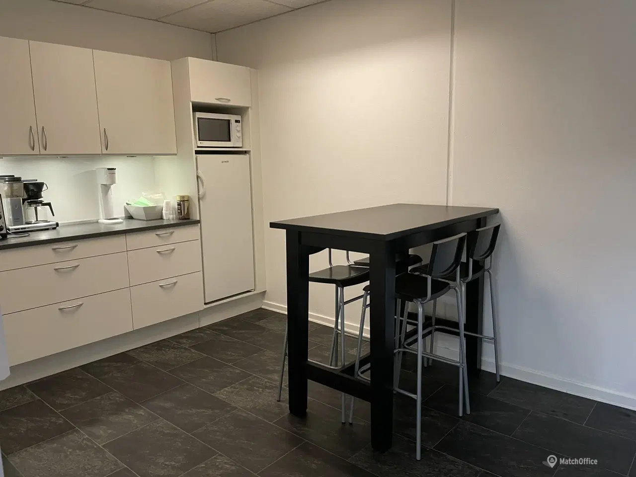 Billede 17 - Lejemål på 345 m² i Kastrup – fleksibel indretning af kontor og lager