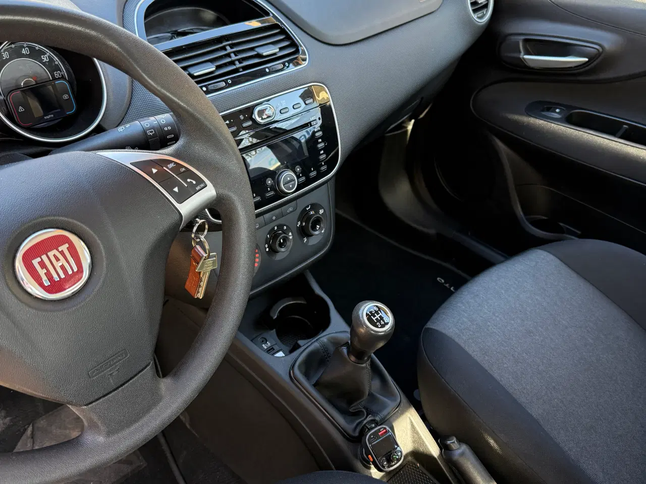 Billede 5 - FIAT PUNTO S7 2013