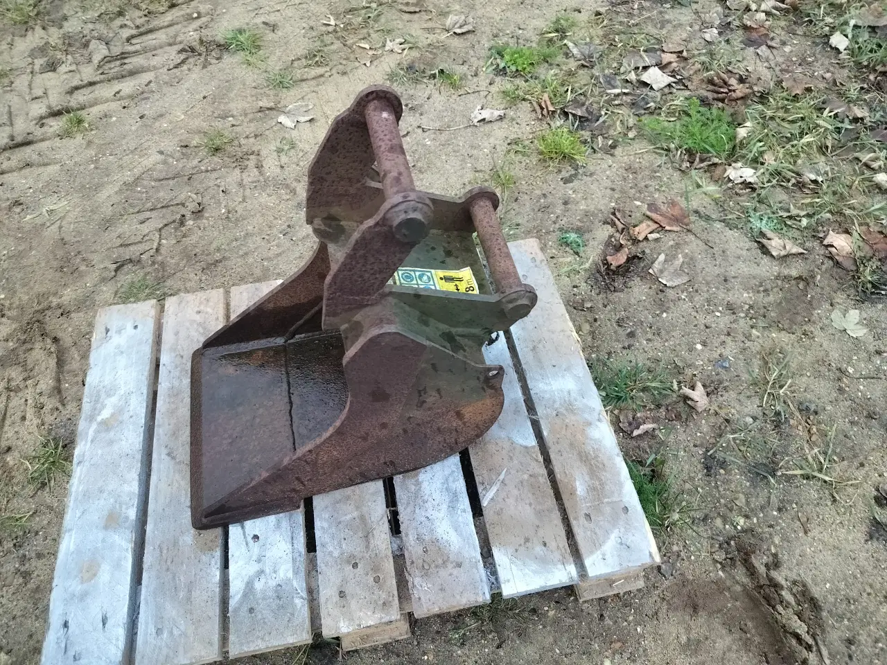 Billede 1 - Diverse maskiner. Plov dele. Minigraraver skov
