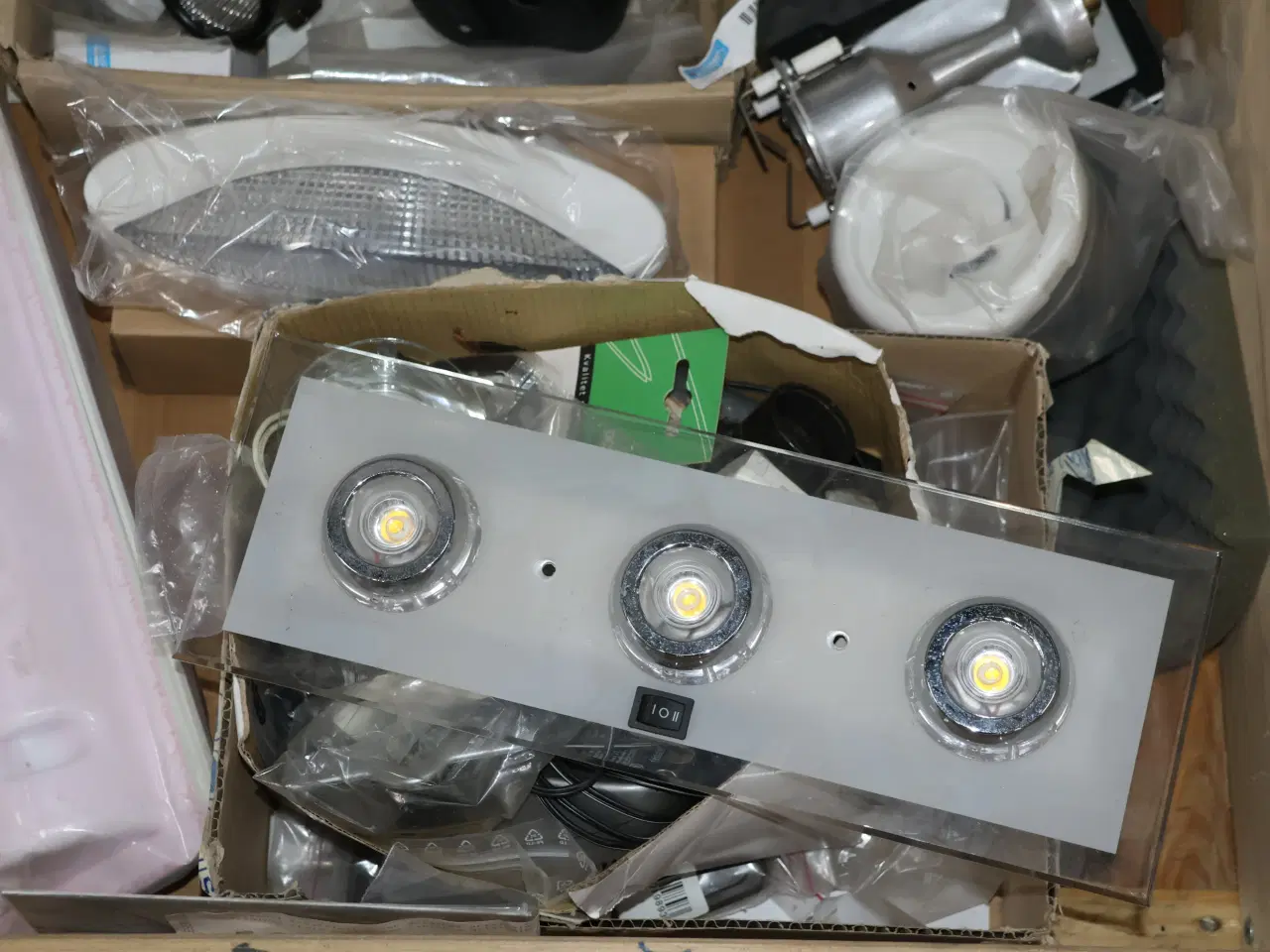 Billede 6 - Palle diverse El-artikler m.m.