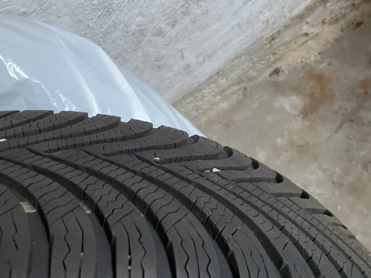 Billede 8 - 4 Michelin Alpin 17" vinterdæk på Alufælge