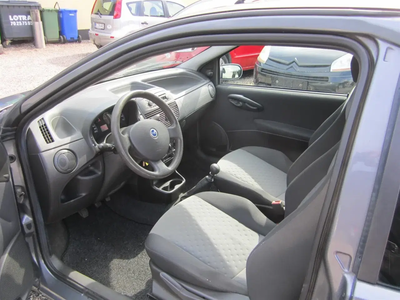 Billede 5 - Fiat Punto 1,2 + 60HK 3d