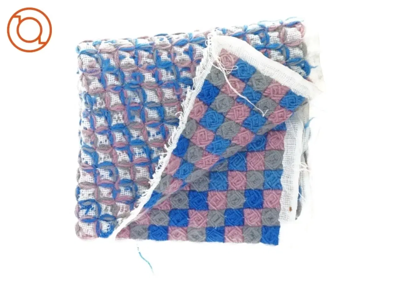 Billede 1 - broderet stofstykke (str. 47 x 39 cm)