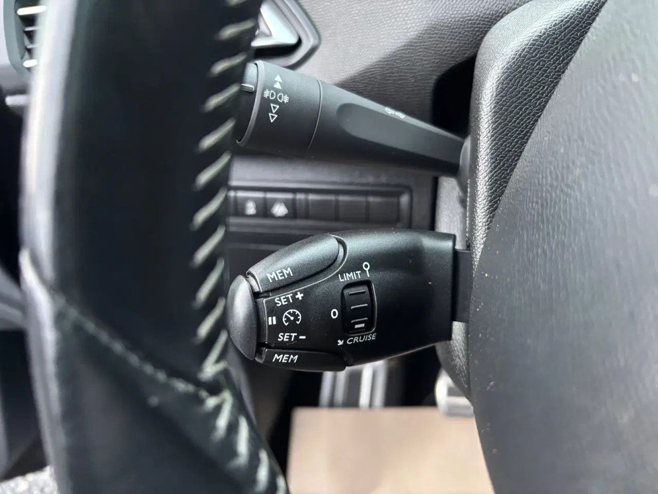 Billede 13 - Peugeot 308 1,6 BlueHDi 120 Allure Sky SW