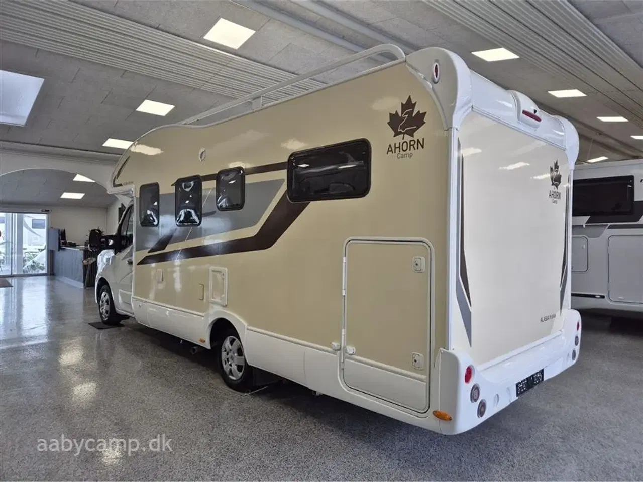 Billede 3 - 2022 - Ahorn ALASKA TE Plus   WEBASTO DIESELFYR. MARKISE. VARME PÅ SPILDEVANDSTANK.UNDERVOGNSBEHANDLET KUN 18,500 KM.