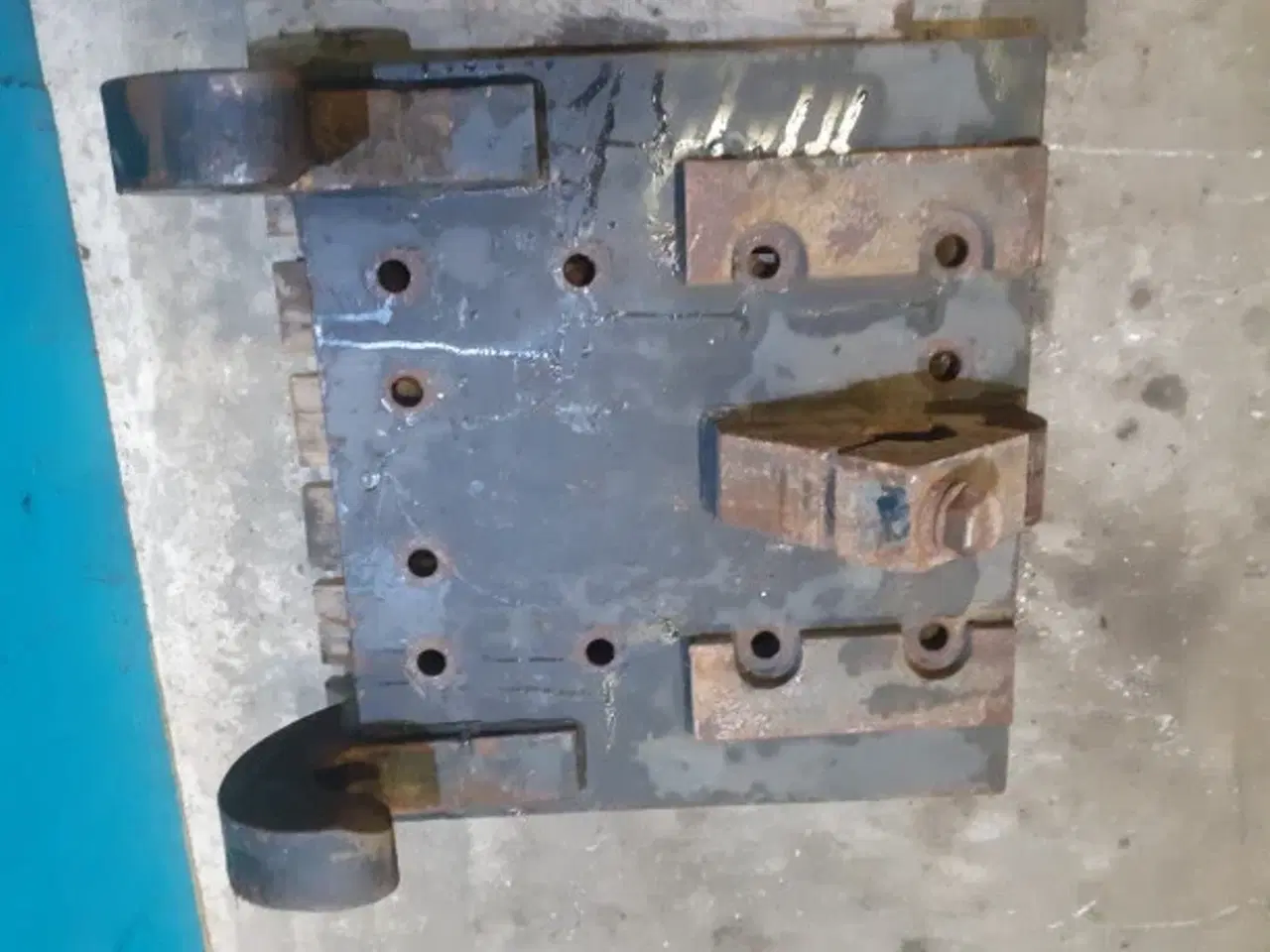 Billede 7 - Svejsebeslag til Gravemaskine