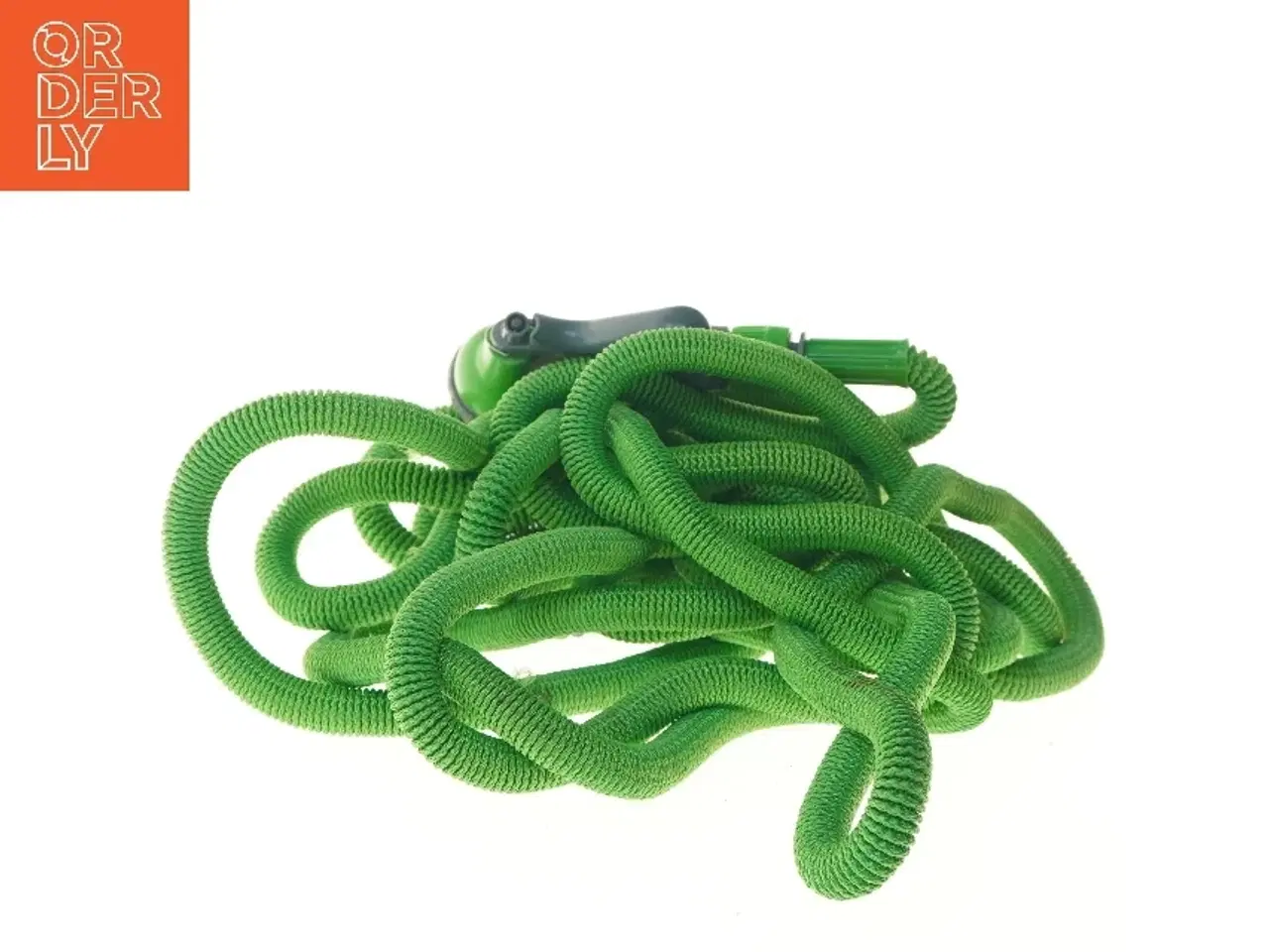 Billede 2 - Grøn haveslange med sprøjtepistol