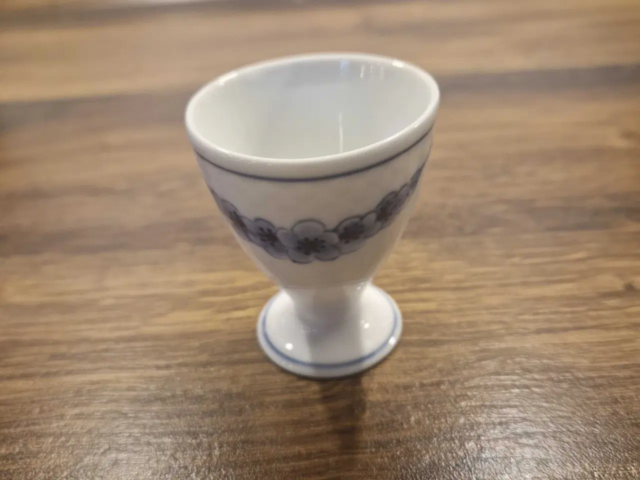 Billede 2 - Antikt æggebæger fra Bing&Grøndahl, empire 