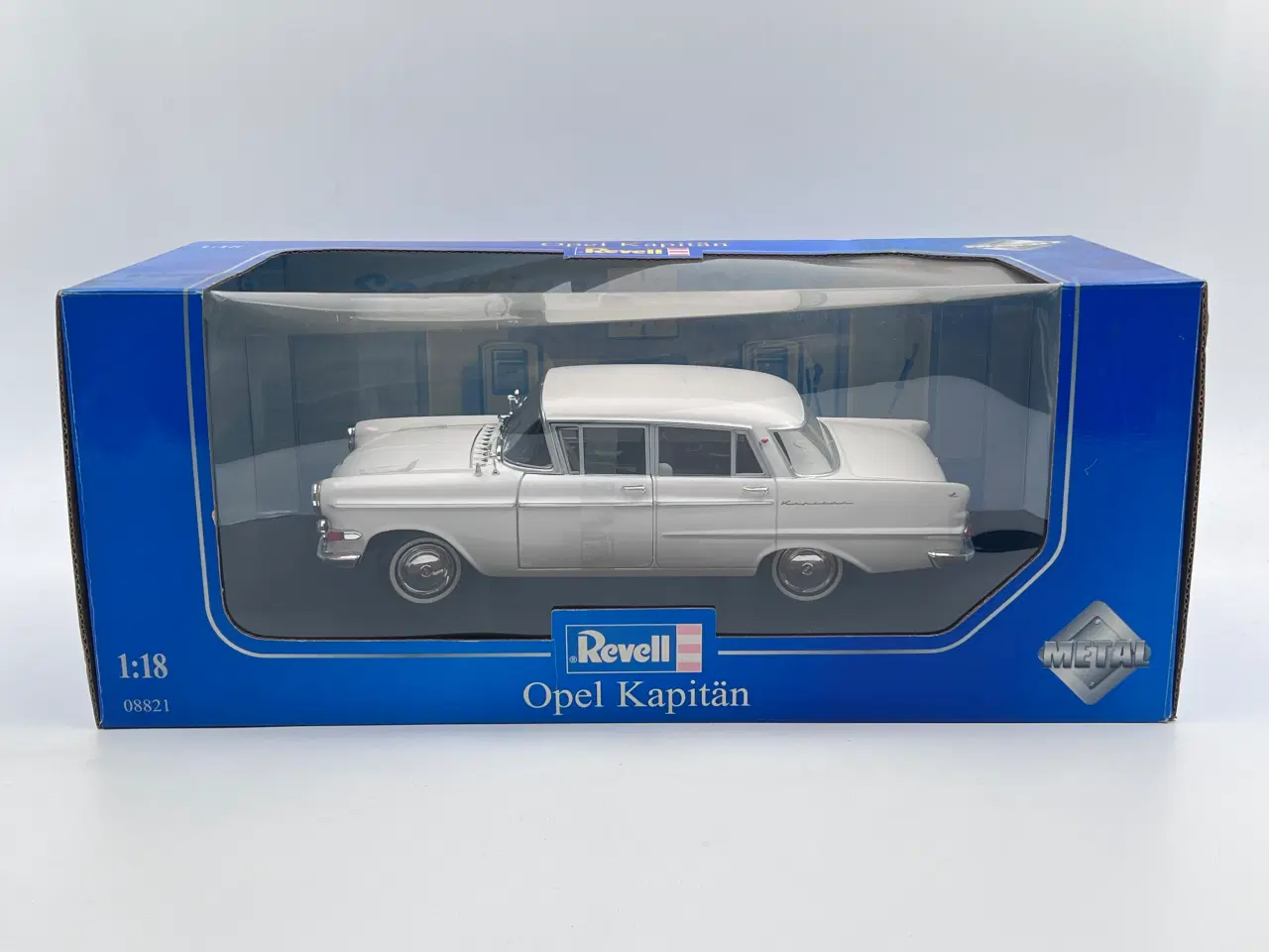 Billede 9 - 1960 Opel Kapitän P2 1:18  Flot og detaljeret