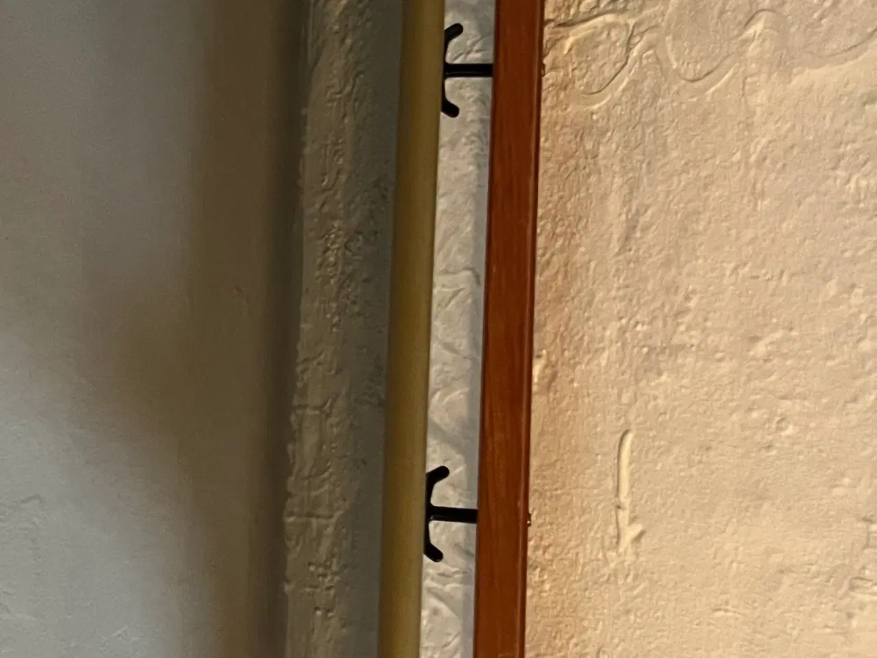 Billede 2 - Retro teak knagerække med hattehylde