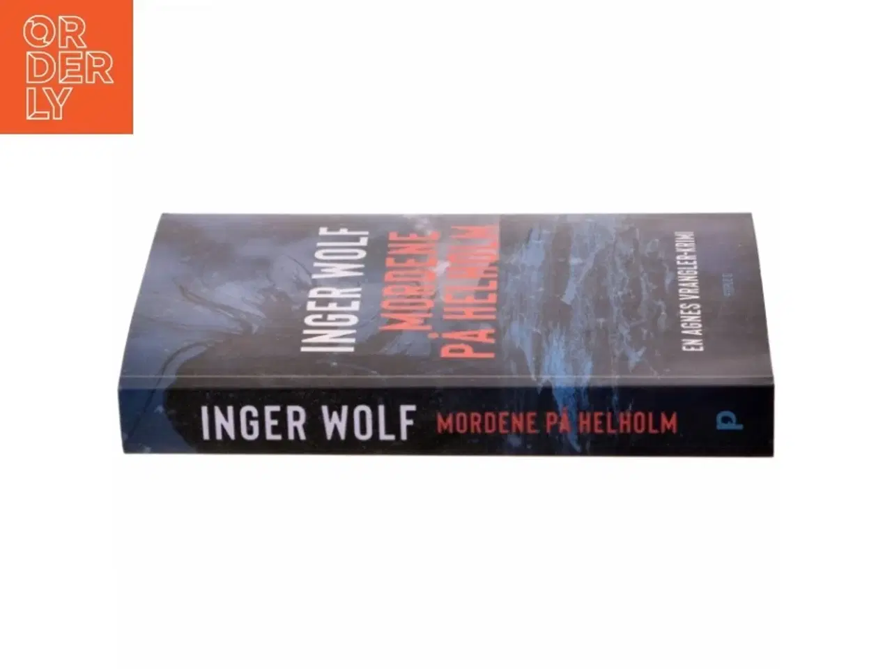 Billede 2 - Mordene på Helholm af Inger Wolf (Bog)