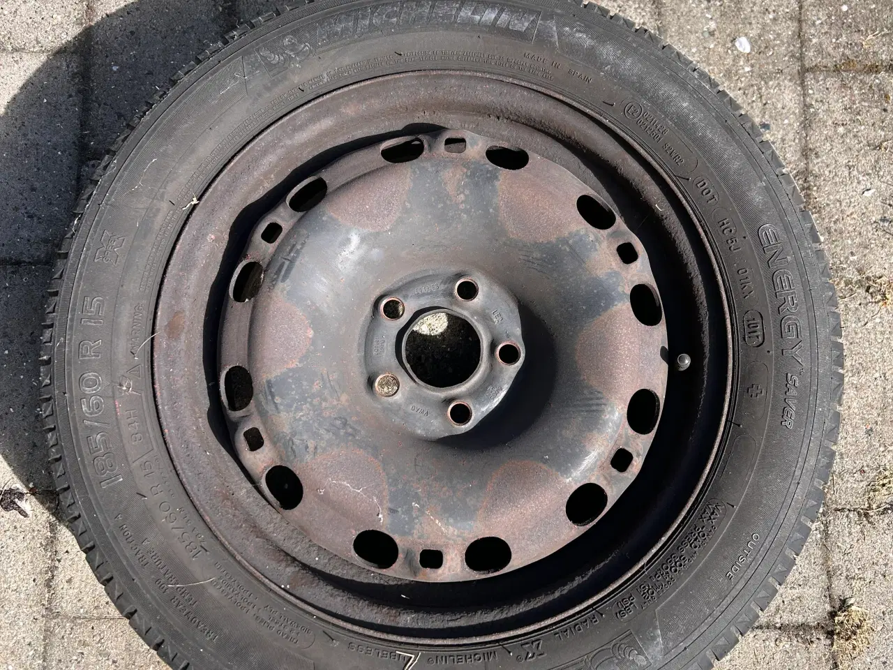 Billede 1 - 4 stk. 15” Michelin sommerdæk på stålfælge
