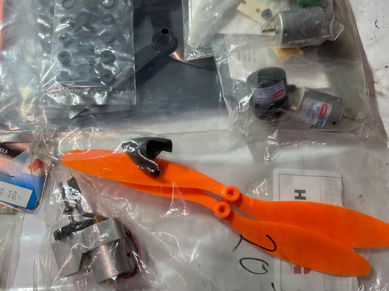 Billede 6 - Oprydnings salg. RC fly Park/Indoor grej