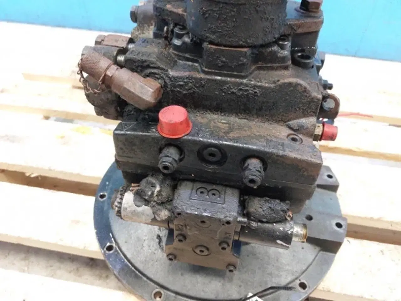 Billede 3 - GEHL AL750 Hydraulikpumpe 50307761