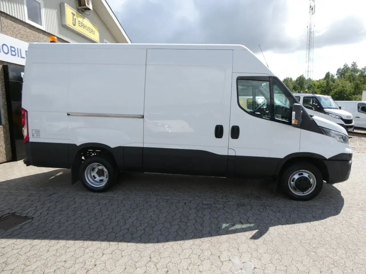 Billede 2 - Iveco Daily 2,3 35C15 12m³ Van