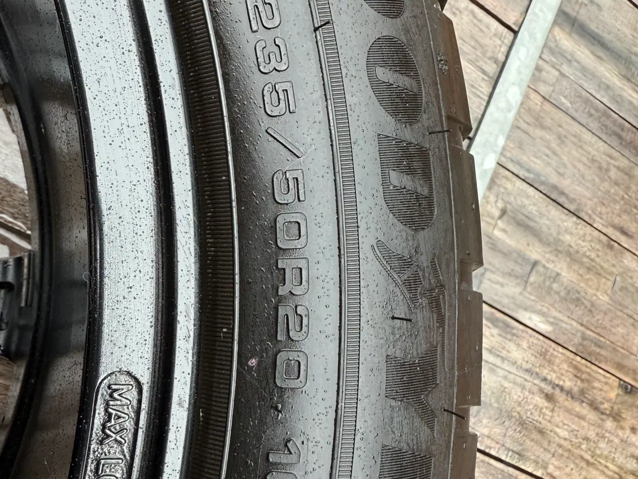 Billede 2 - Goodyear ultragrip monteret på alufælge Mazda CX60
