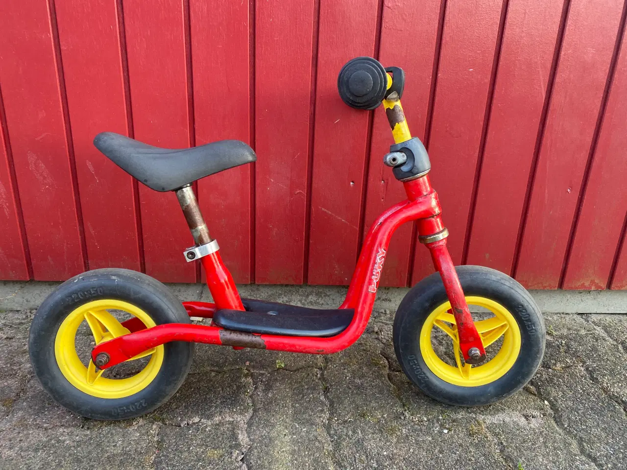 Billede 1 - Løbecykel til små børn