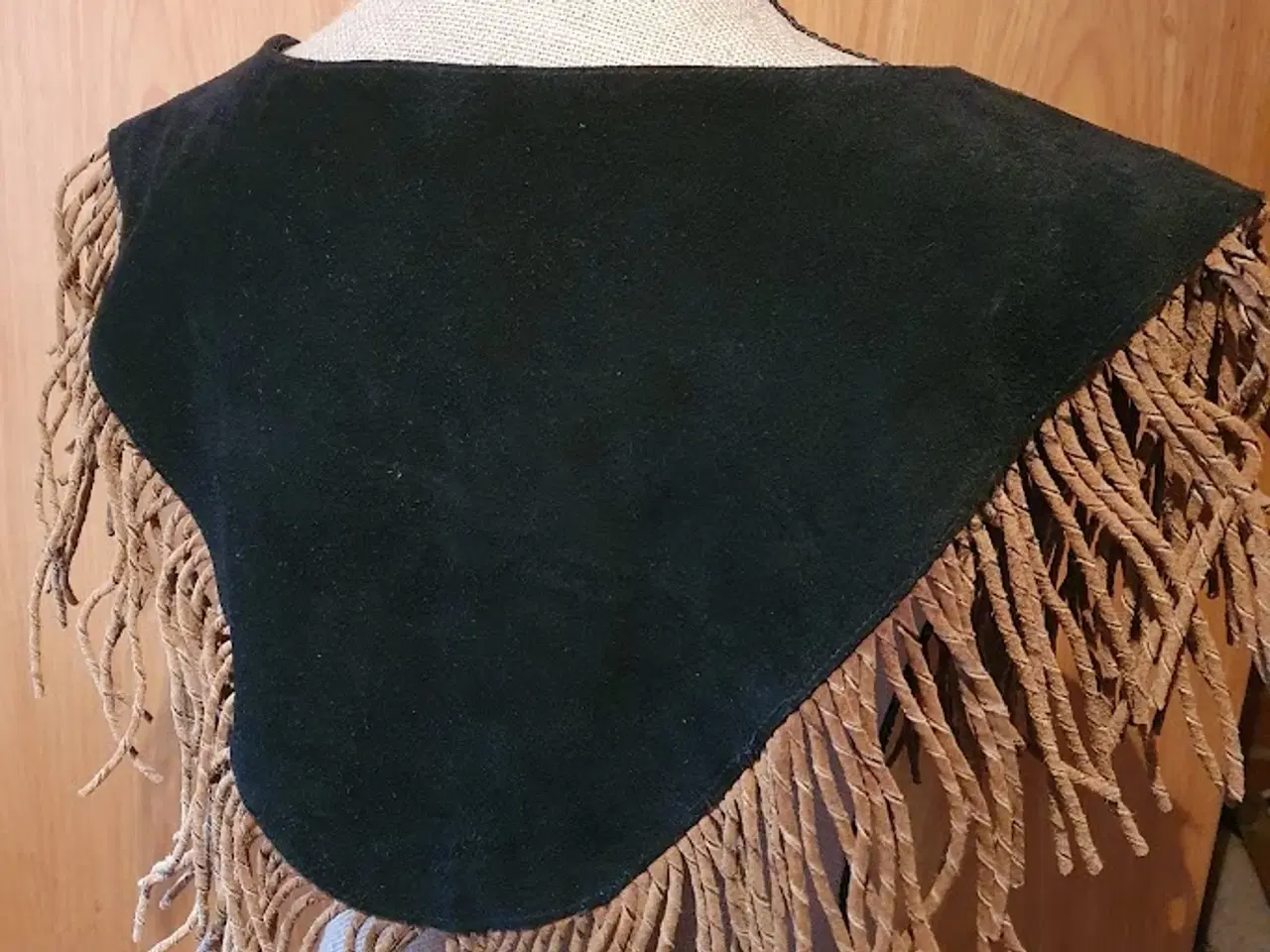 Billede 2 - Ruskinds poncho - western outfit 