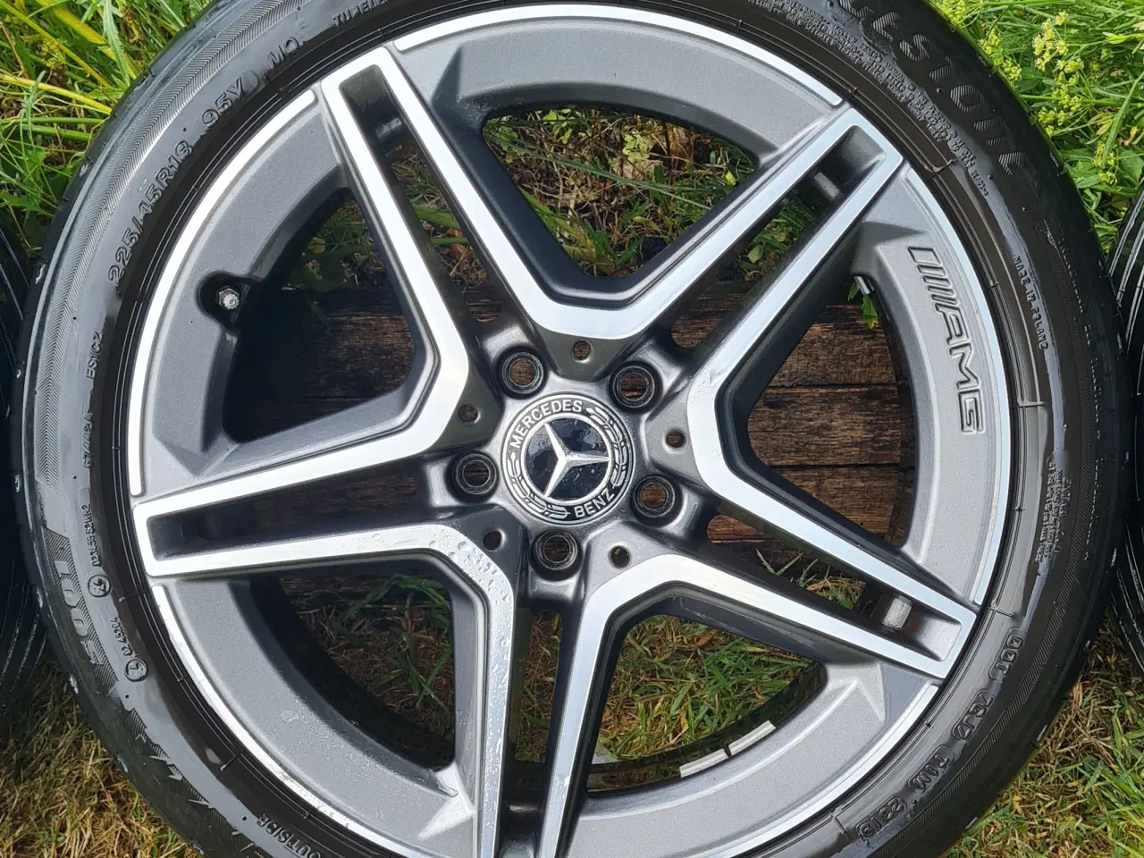 Billede 3 - Mercedes Fælge AMG 18” med sommerdæk 