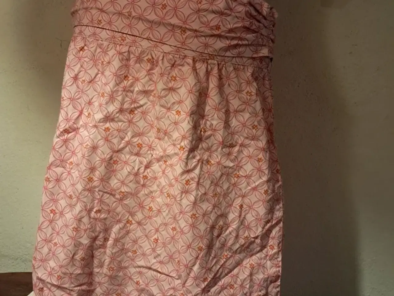 Billede 3 - Only str. 38 nederdel