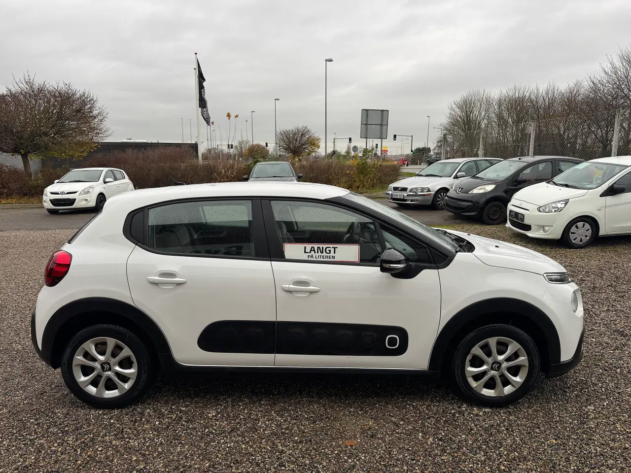 Billede 2 - Citroen C3 Puretech 110 Nysyn yderste Pæn Velholdt