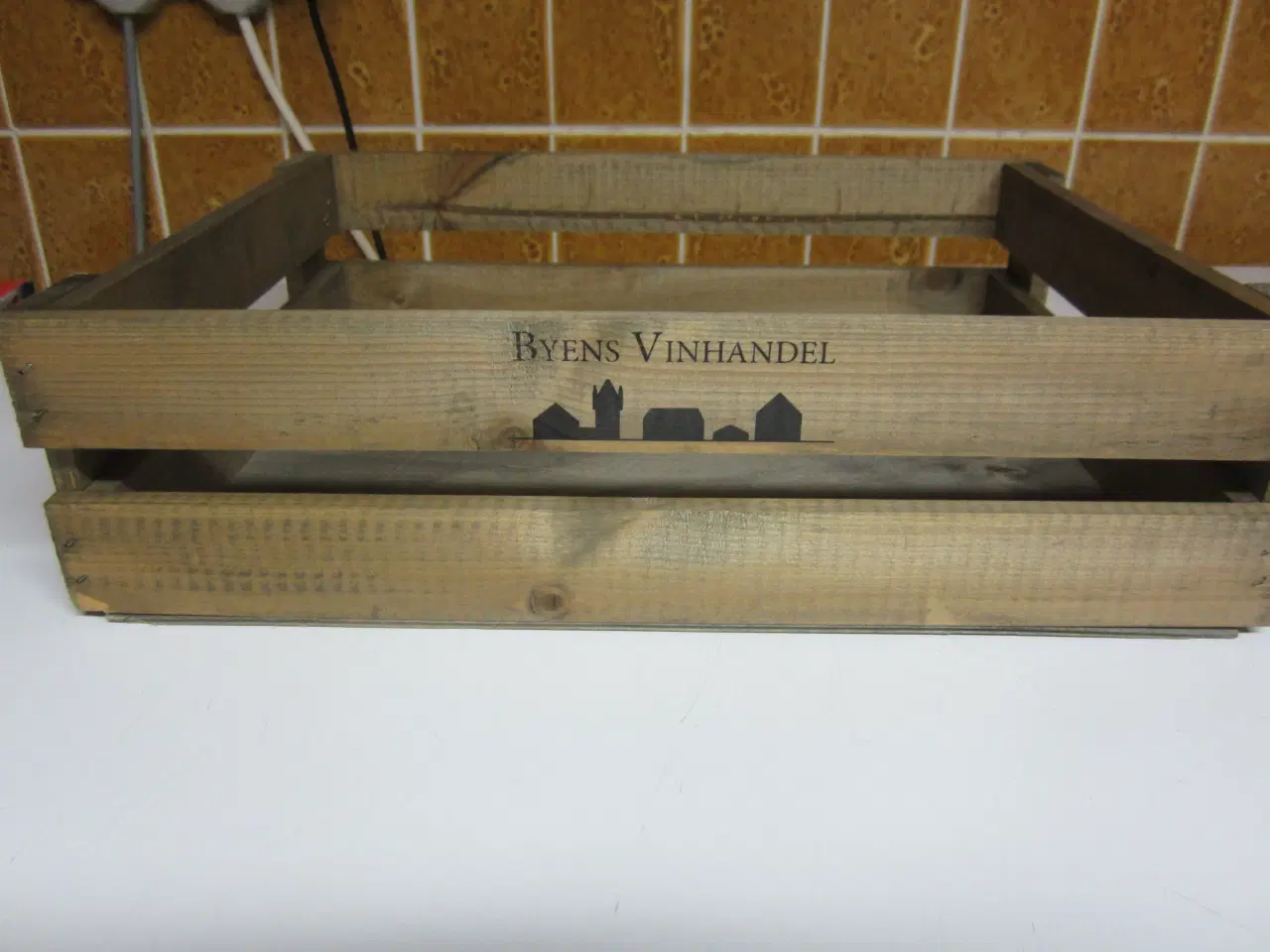 Billede 3 - Fin trækasse fra Byens Vinhandel