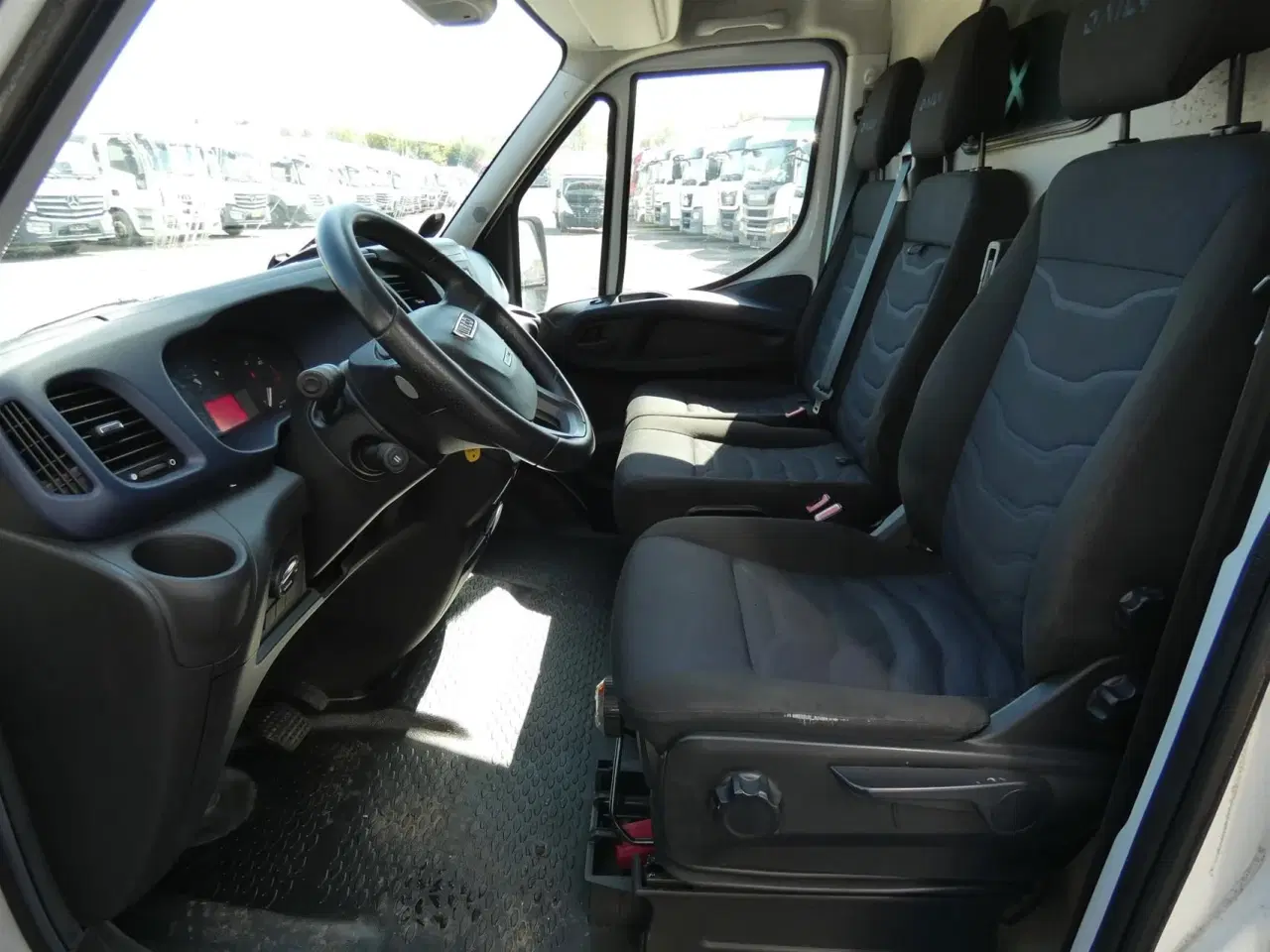 Billede 9 - Iveco Daily 35S16 16m3 2,3 D 156HK Van 8g Aut.
