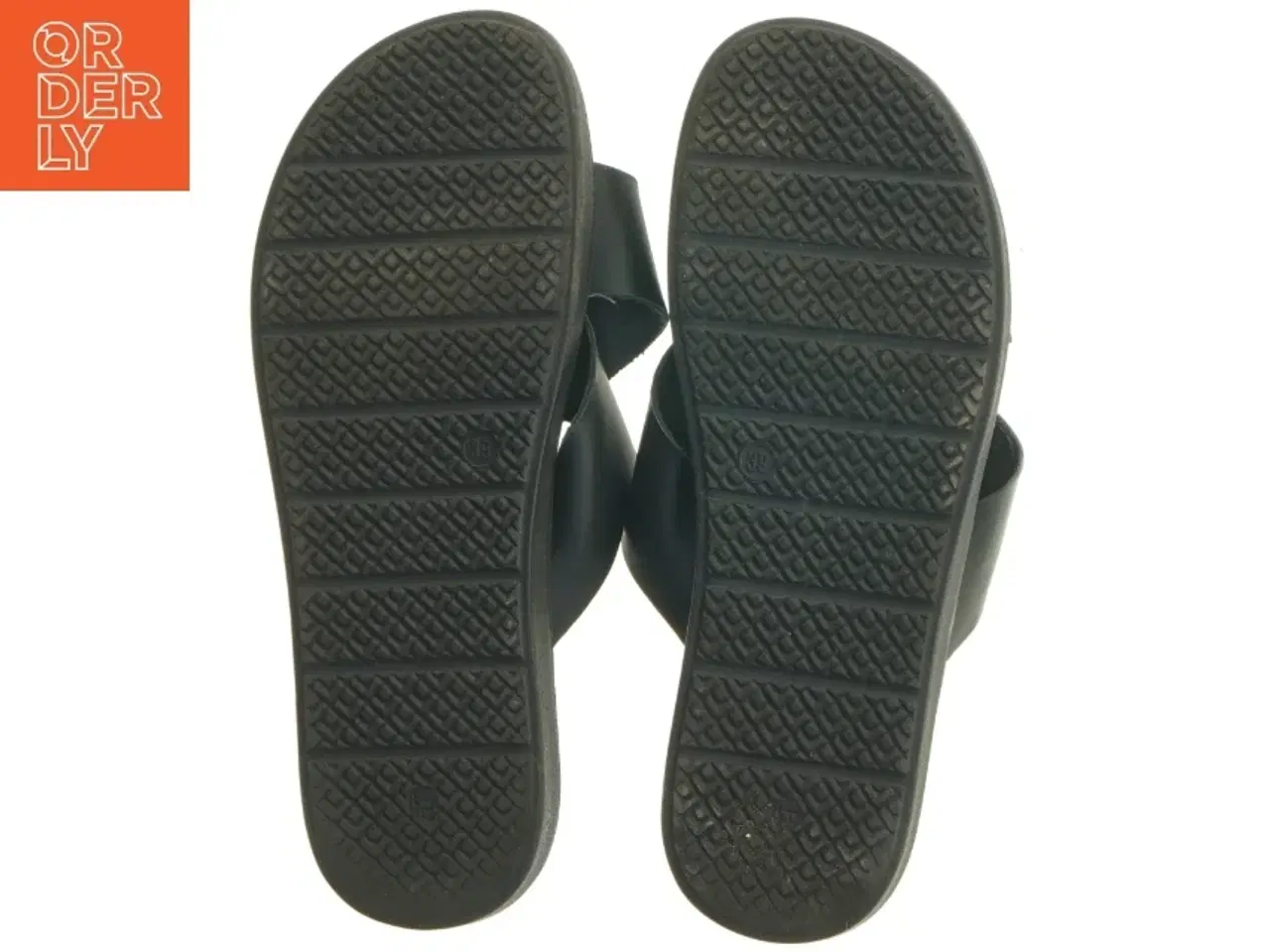 Billede 4 - Sorte sandaler (str. 39 )